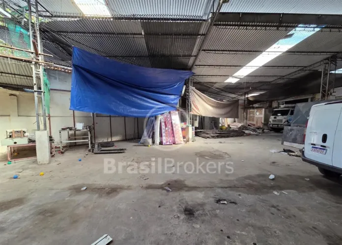 Galpão de 733m² à venda em Maria da Graça