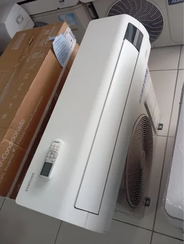 Samsung digital inverter 12.000 btus 