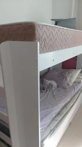 Vendo bicama sem colchão 