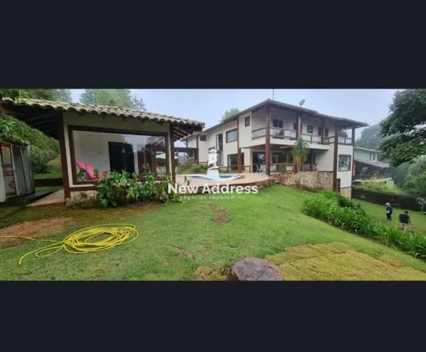 Casa Alto Padrão com 4 suítes à venda em Vargem Alta/ES