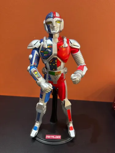 Metalder Medicom Toy RAH 034 Completo Com Caixa + Base Brinde