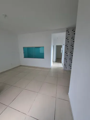Excelente Oportunidade- Casa 3 quartos em Condomínio Fechado