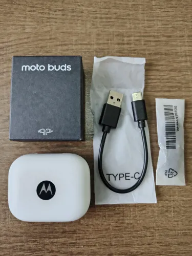Fone bluetooth Moto Buds Bass