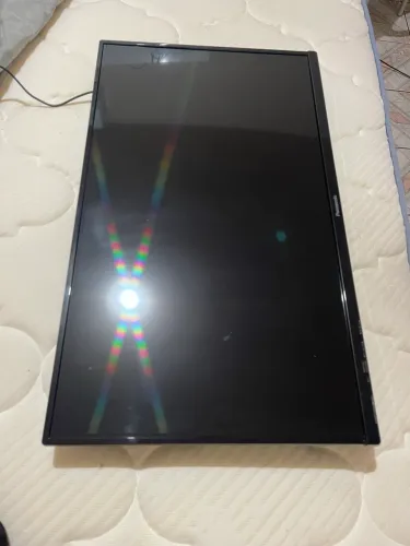 TV 32 Polegadas Smart LCD + Fire Tv Stick