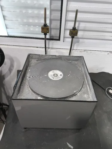 Máquina de afiar lâminas de tosa pet shop