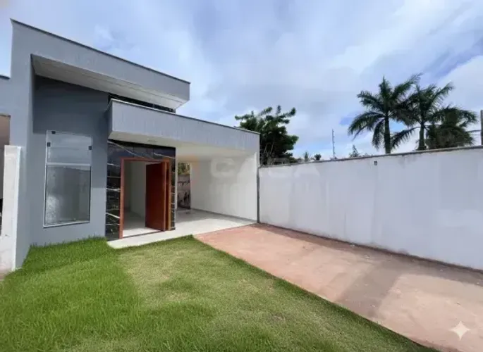 Casa Linear na Planta em São Francisco | 3Q Suíte | Quintal Gigante - Pé Dir alto