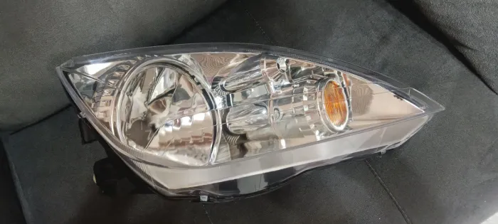 Par Farol Ford Fiesta 2003 a 2007 Hatch ou Sedan