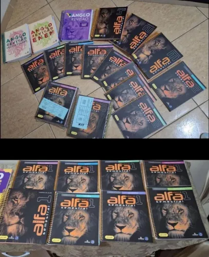 Material ANGLO PRE-VESTIBULAR/ENEM 1°volume semi novo e 2°,3° e 4° novos (NÃO USADOS)
