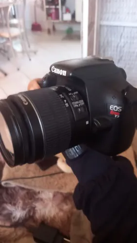 CAMERA CANON T3
