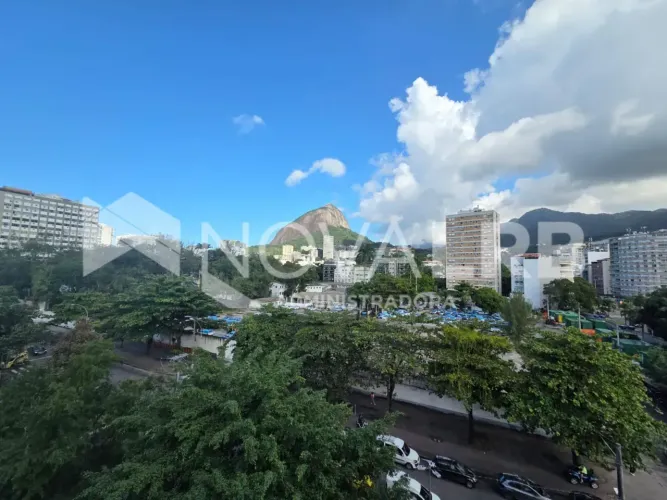 Excelente apartamento no Leblon Mobiliado com 44 m²