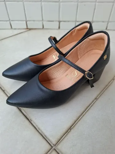 Sapato social feminino 36 novo