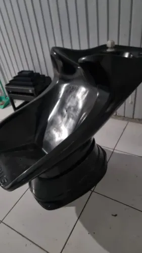 Lavatório com porta treco