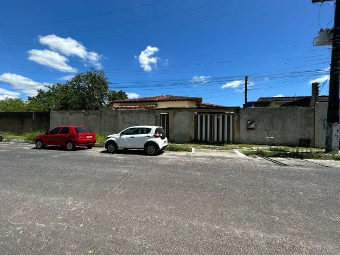 VENDO CASA NO PARQUE FLORESTA