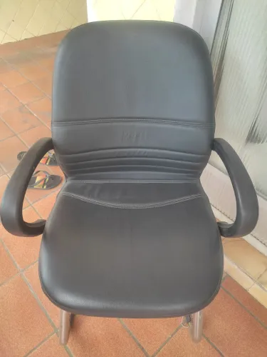 Cadeiras personalizadas de escritório ( 200 cada) promoção imperdível
