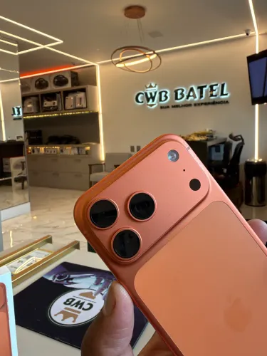 iPhone 17 Pro Max 256Gb 92% Laranja Usado - Loja Física