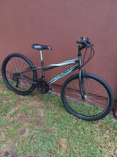 Bicicleta aro 24 REVISADA *ACEITO CARTÃO*
