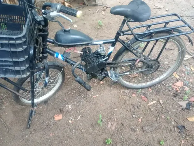 Bicicleta de carga motorizada (motor com defeito) - VENDA OU TROCA
