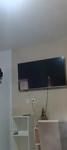 Tv para retirada de peças
