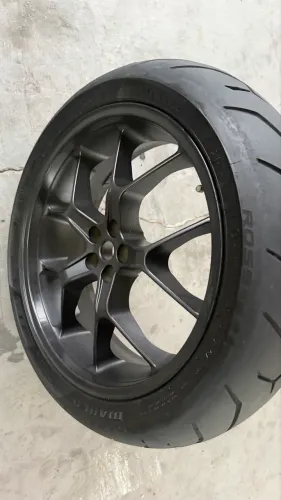 Pneu Pirelli diablo rosso II 190/55R17