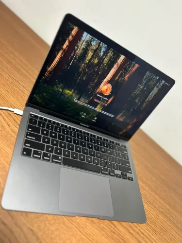 MacBook Air 13 2020