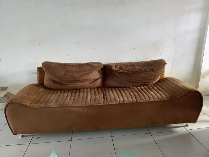 Poltrona sofá de veludo