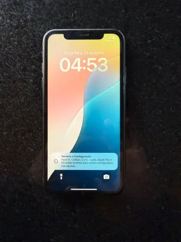 iPhone XR usado