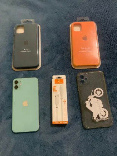 iPhone 11 128gb verde água.