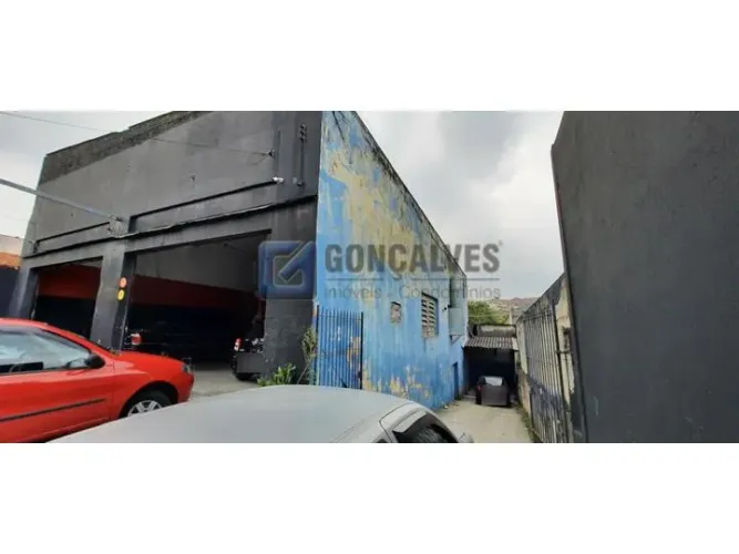Salão Comercial à Venda em Diadema (Bairro Taboão) 455,75 m² de Área Interna, Terreno 420