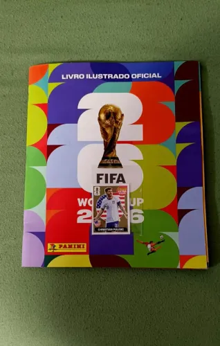 Legend Extra Sticker Christian Pulisic Gold