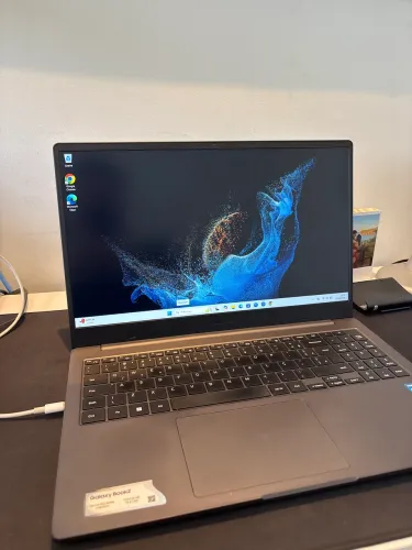 Galaxy Book2
