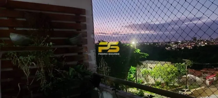 APARTAMENTO COM 80m² NO JARDIM DAS ACÁCIAS À VENDA