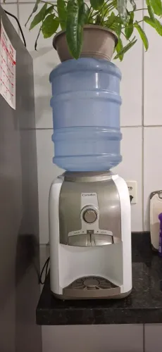 Bebedouro Gelágua Esmaltec para garrafão