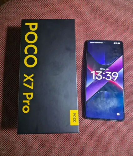 Poco x7 pro 512gb/12gb ram completo na caixa.