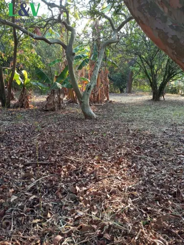 Terreno com 1400m² no bairro Monterrey em Louveira