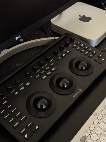 Micro Color Panel - Blackmagic (mesa colorista)