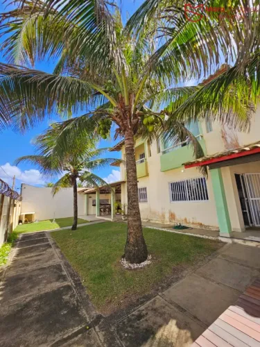 Casa duplex mobiliada para locação em ipitanga - frente mar.