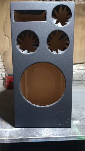 Fábrica de caixas de som