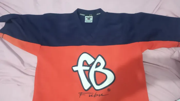 CAMISA DA MARCA FUBU ORIGINAL E.U.A