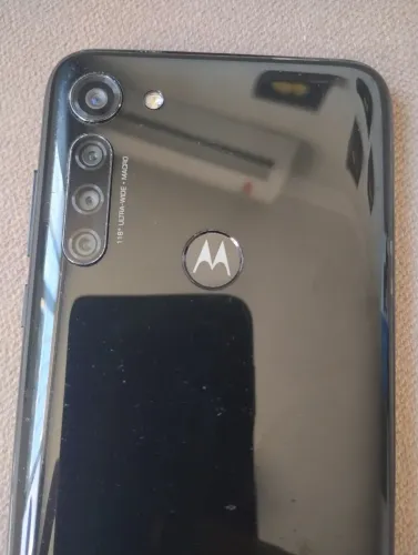 SMARTPHONE MOTO G8 PERFEITO ESTADO
