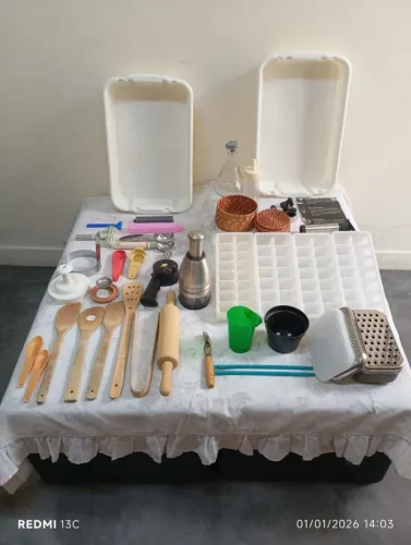 LOTE C/35 PEÇAS DE UTENSÍLIOS DE COZINHA  DIVERSOS USADOS 
