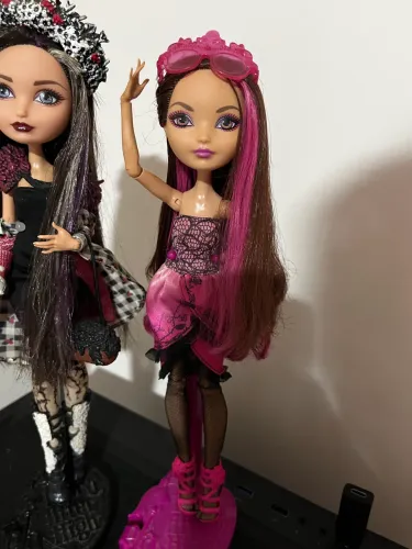 BRIAR BEAUTY - EVER AFTER HIGH