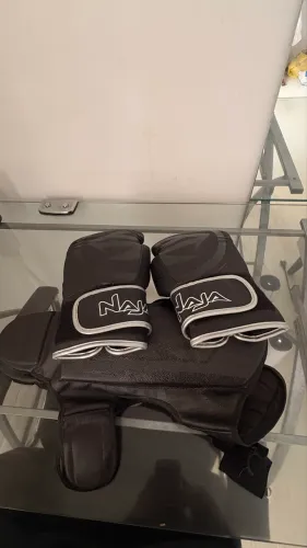 Kit Muay Thai Iniciante - Luva Naja 12oz + Caneleira + Corda
