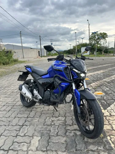 Yamaha FZ15 2024 - 20.000 km - Excelente estado