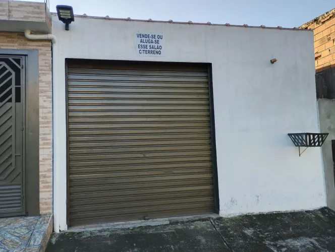 Terreno com salão comercial.aceito.carro.argo.gol.fit.strada.mobi.corola.punto.saveiro