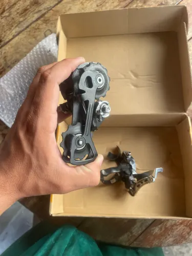 Câmbio shimano sora 2v e 9v