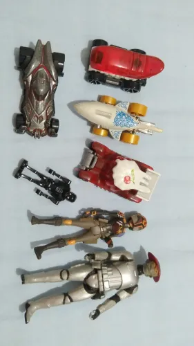 Batman, hot wheels e star wars