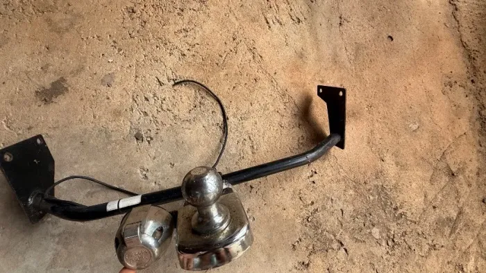 Engate para carro modelo Sonata