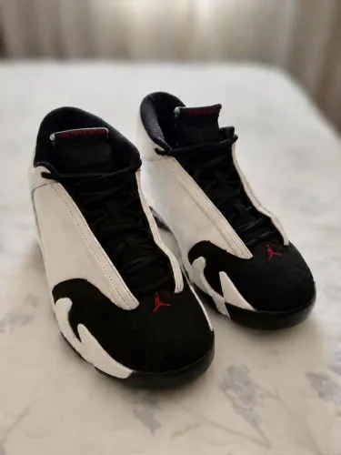 Air Jordan Retro 14 - Black toe - Exclusivo de colecionador 