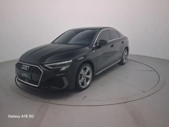 Audi A3 Sedan S-line 2.0 TFSI S-tronic 2024