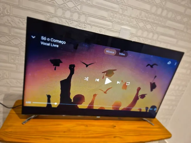 Smart TV Samsung Slim F8000